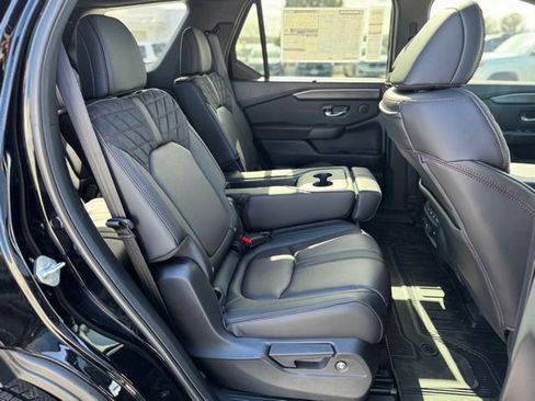 New 2026 Honda Pilot Black Edition image 23