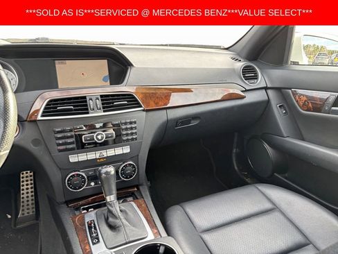 Used 2013 Mercedes-Benz C 250 Sedan image 9