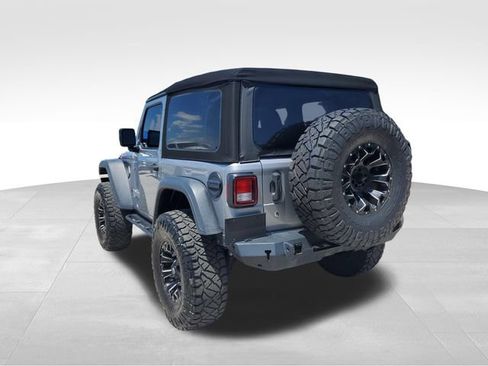 Used 2019 Jeep Wrangler Rubicon AWD/4WD image 6