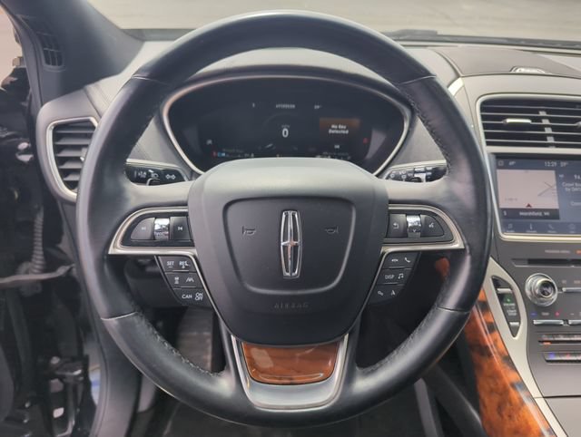 Used 2020 Lincoln Nautilus Reserve w/ Equipment Group 201A AWD/4WD image 17