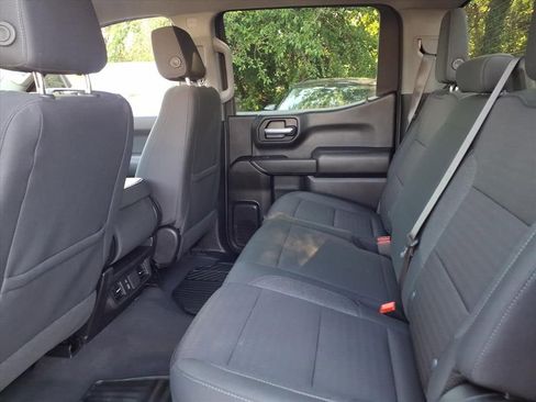 Used 2024 Chevrolet Silverado 1500 Custom w/ LPO, Dark Essentials Package AWD/4WD image 17