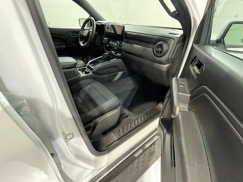 Used 2023 Chevrolet Colorado Trail Boss w/ LPO, Skid Plate Package AWD/4WD image 26