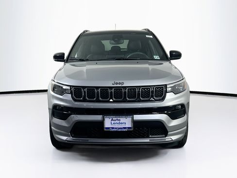 Used 2023 Jeep Compass High Altitude image 2