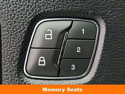 Used 2018 Ford F150 Platinum w/ Equipment Group 701A Luxury image 25