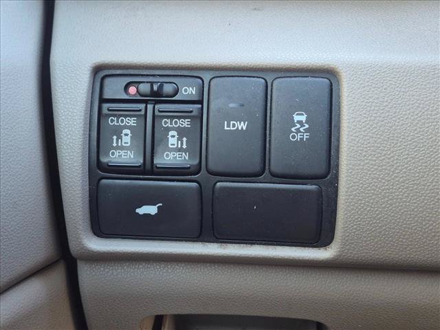 Used 2014 Honda Odyssey EX-L image 11