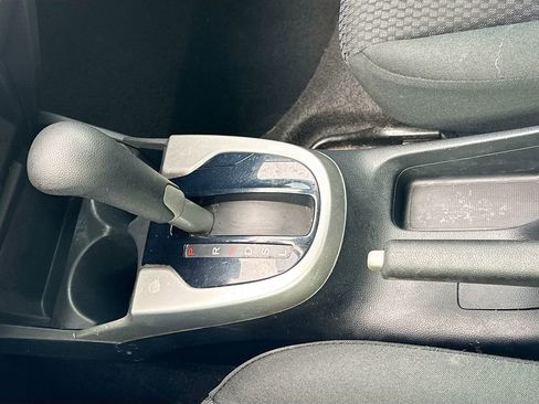 Used 2020 Honda Fit LX image 21