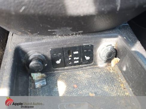 Used 2011 Hyundai Santa Fe Limited image 13