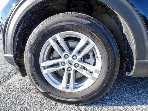 Used 2023 Ford Explorer XLT w/ Equipment Group 202A image 16