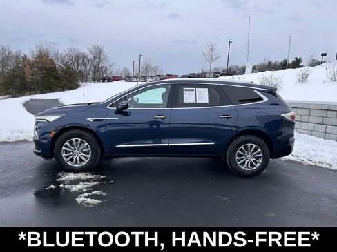 Certified 2023 Buick Enclave Essence image 5