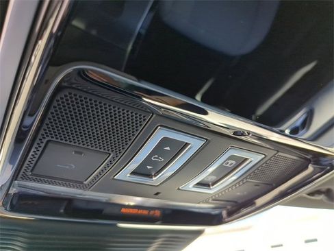 Used 2026 Land Rover Range Rover Velar S image 17