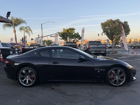 Used 2013 Maserati GranTurismo Sport image 18
