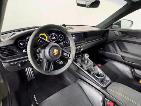 Used 2023 Porsche 911 GT3 image 6