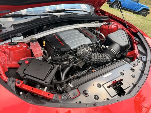 Used 2023 Chevrolet Camaro SS RWD image 33