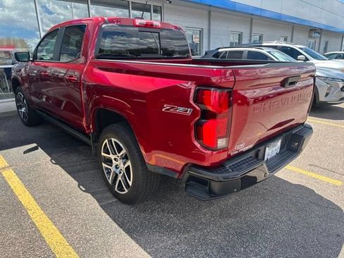 Certified 2024 Chevrolet Colorado Z71 w/ Z71 Convenience Package 2 AWD/4WD image 6