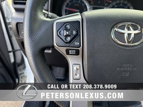 Used 2016 Toyota 4Runner SR5 Premium image 24