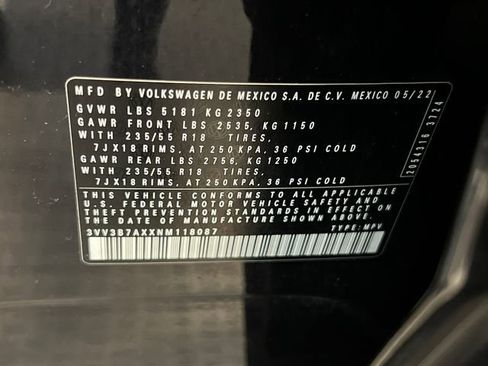 Certified 2022 Volkswagen Tiguan SE FWD image 28