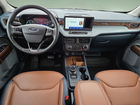 Certified 2024 Ford Maverick Lariat image 11