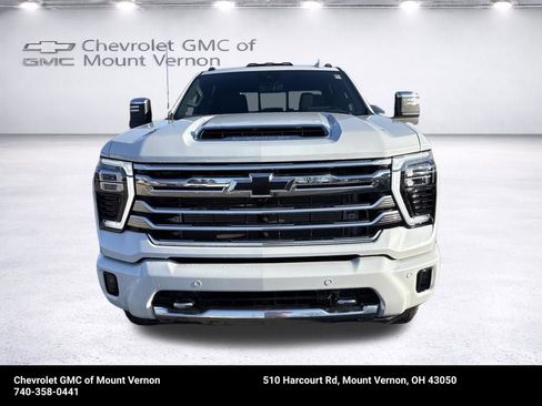 New 2026 Chevrolet Silverado 2500 High Country w/ Technology Package AWD/4WD image 9