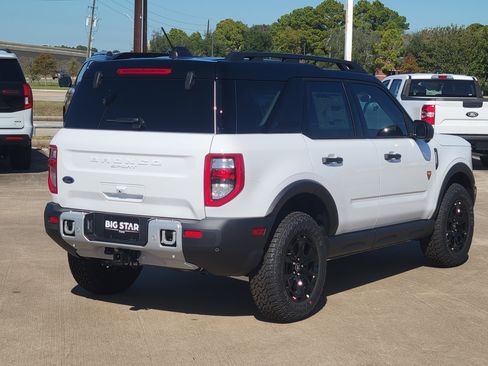 New 2025 Ford Bronco Sport Badlands w/ Sasquatch Badlands Package image 5