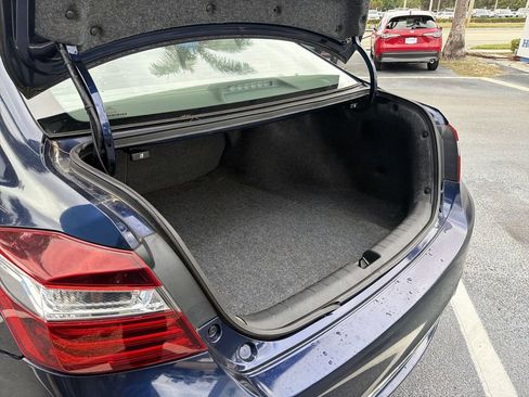 Used 2016 Honda Accord EX-L image 57