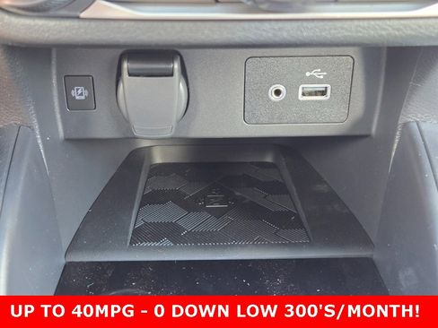 New 2025 Nissan Versa SV w/ Trunk Package image 21