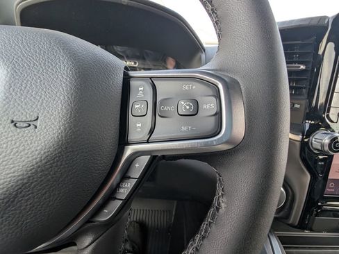 New 2026 RAM 1500 4x4 Crew Cab image 21