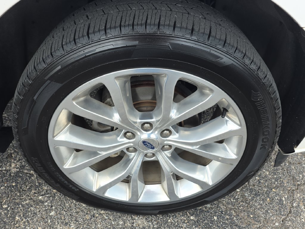 Used 2019 Ford Expedition Max Platinum AWD/4WD image 10
