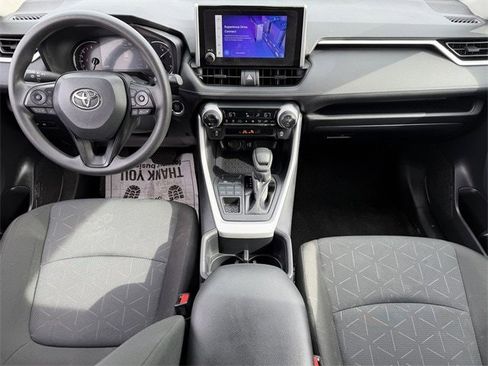 Used 2025 Toyota RAV4 XLE image 11