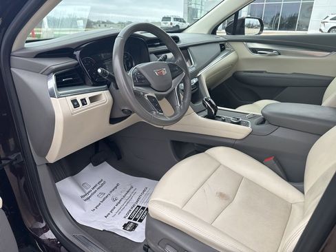 Used 2020 Cadillac XT5 Premium Luxury AWD/4WD image 8