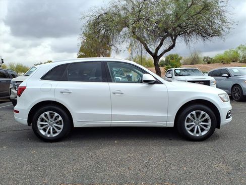 Used 2016 Audi Q5 2.0T Premium image 4