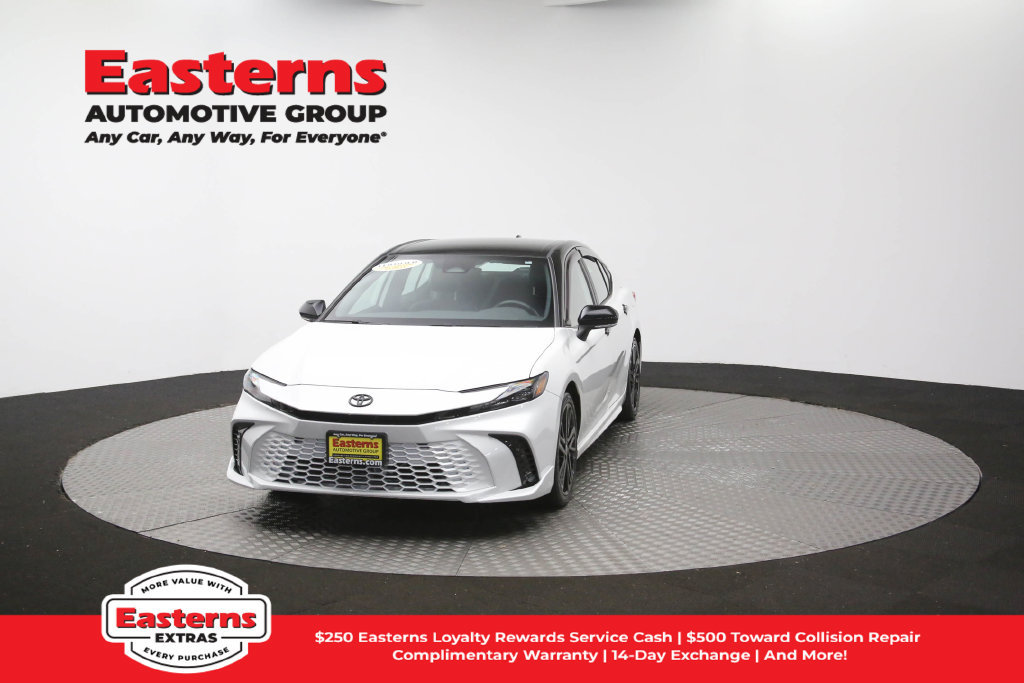 Used 2025 Toyota Camry XSE AWD/4WD image 50