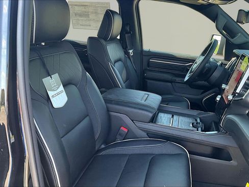New 2026 RAM 1500 Limited AWD/4WD image 19