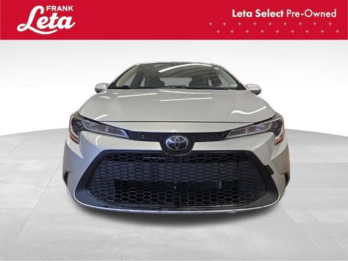 Used 2020 Toyota Corolla LE image 9