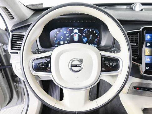 Used 2021 Volvo XC90 T6 Inscription w/ Lounge Package AWD/4WD image 11