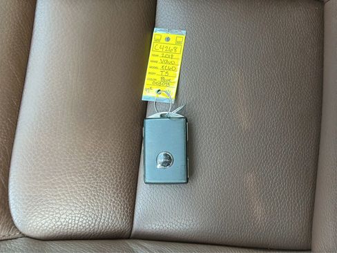 Used 2018 Volvo XC60 T5 Momentum w/ Convenience Package image 26