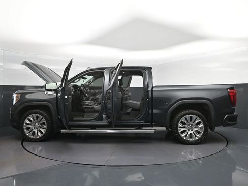 Used 2021 GMC Sierra 1500 Denali w/ Denali Ultimate Package AWD/4WD image 42