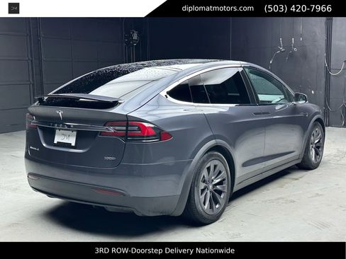 Used 2018 Tesla Model X 100D image 6