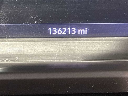 Used 2019 Chevrolet Silverado 1500 LT Trail Boss image 10