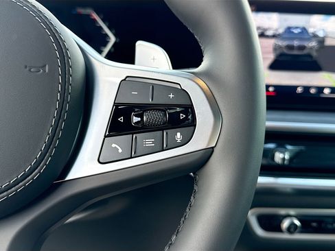 New 2026 BMW X7 xDrive40i w/ Executive Package image 39