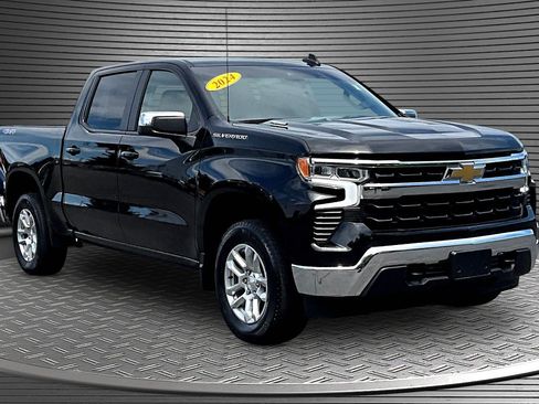 Used 2024 Chevrolet Silverado 1500 LT AWD/4WD image 1