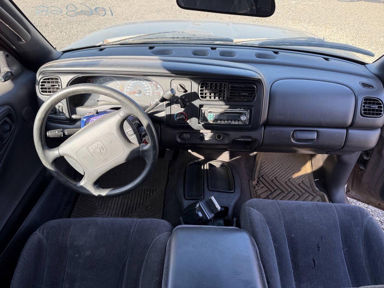 Used 2000 Dodge Dakota 2WD Club Cab image 29