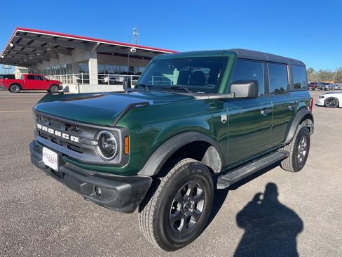 Used 2023 Ford Bronco Big Bend image 3
