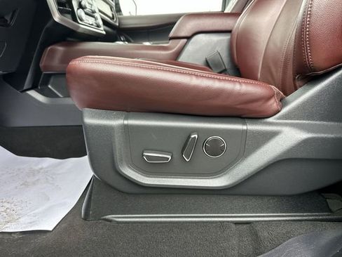 Used 2024 Ford Expedition Max Limited image 16