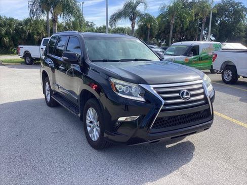 Used 2017 Lexus GX 460 AWD/4WD image 3