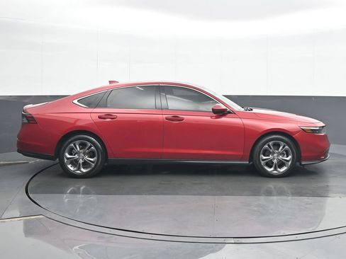 Used 2024 Honda Accord EX image 7