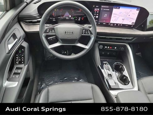 Certified 2025 Audi Q5 Premium w/ Convenience Package AWD/4WD image 10