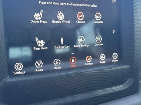 Used 2018 Jeep Wrangler Unlimited Sahara w/ Cold Weather Group AWD/4WD image 14