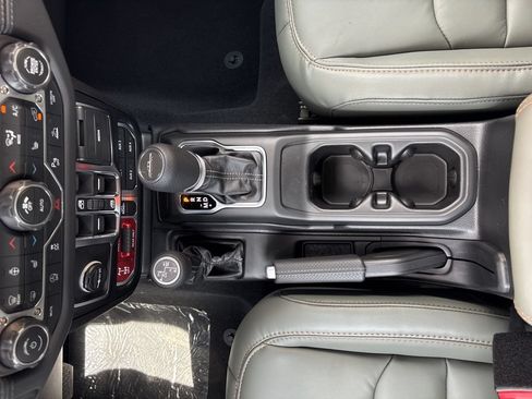 New 2026 Jeep Gladiator Mojave AWD/4WD image 29