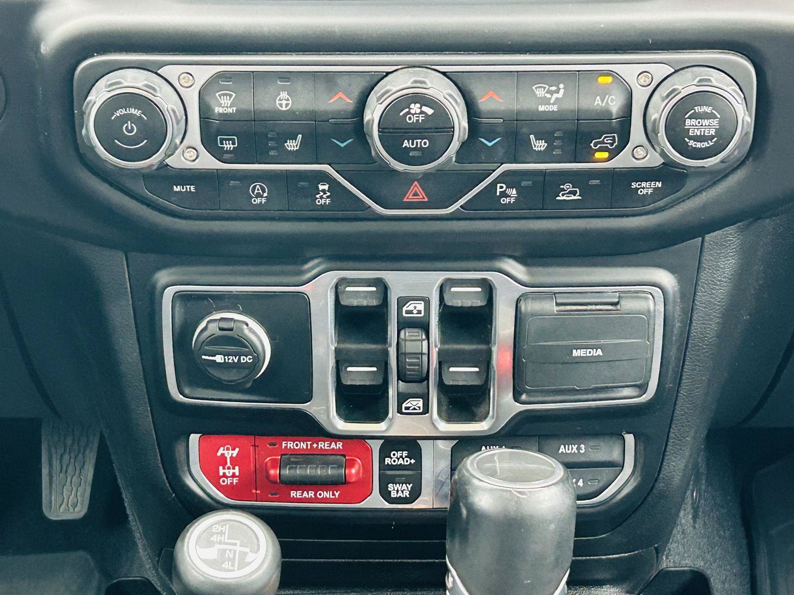 Used 2020 Jeep Gladiator Rubicon AWD/4WD image 21