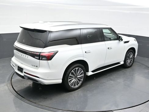 Used 2025 INFINITI QX80 Sensory image 31